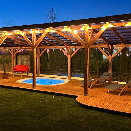 Morze Domkow Wellness & 샬레